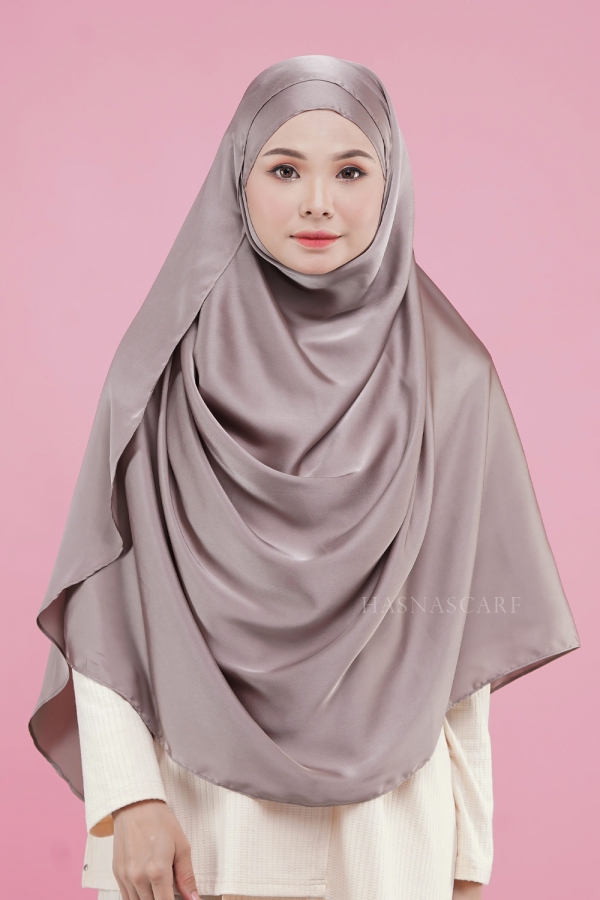 Hasna Shawl Satin Silk Plain - Hazelnut Hasna Shawl Satin Silk Plain - Hazelnut